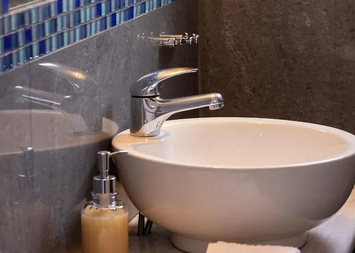 Casa de Férias Platanos Cycladic House *