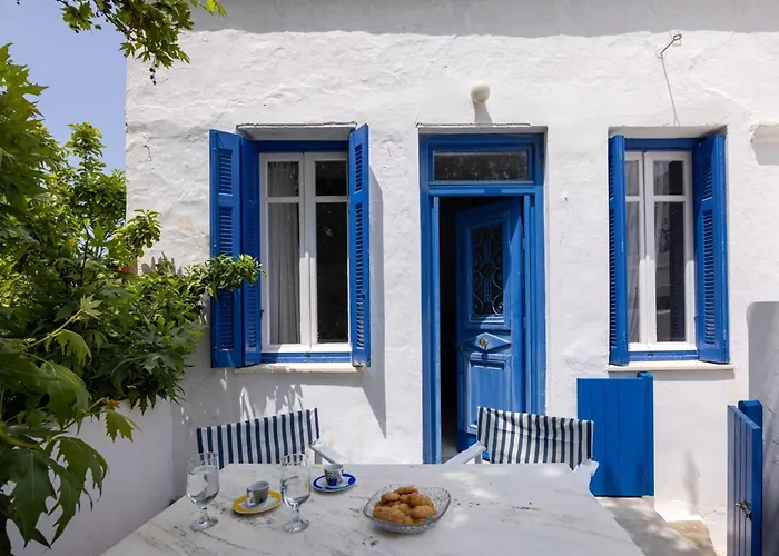Casa de Férias Platanos Cycladic House Pánormos