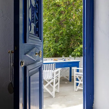 Platanos Cycladic House *