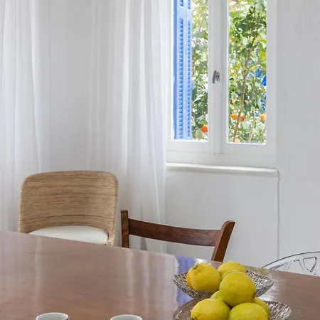 Platanos Cycladic House Holiday home *