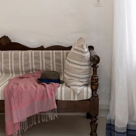 Platanos Cycladic House