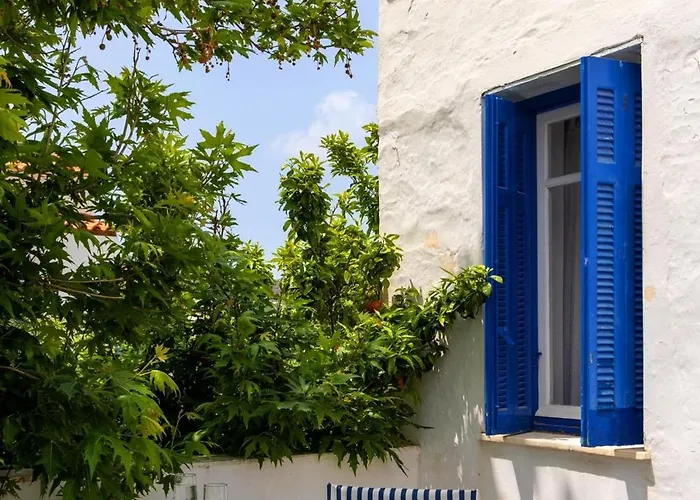 بيت للعطل Platanos Cycladic House Pánormos